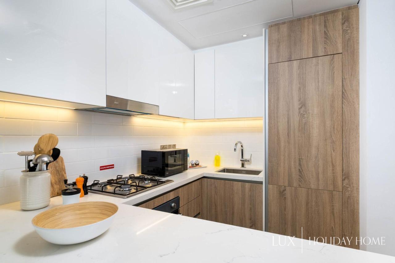 Lux - Contemporary Suite With Full Marina View Dubaï Extérieur photo